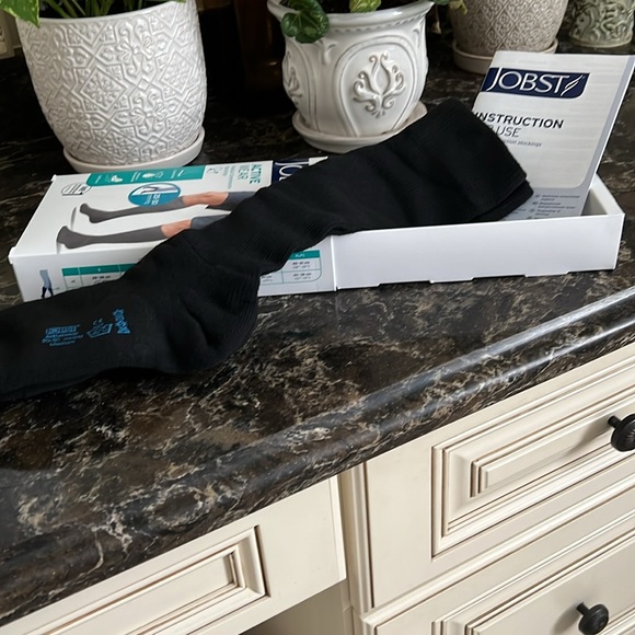 Jobst men’s compression socks - Picture 5 of 6